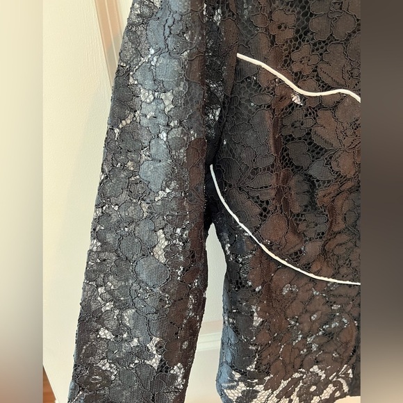 Divine Heritage Western Lace Pearl Snap Blouse - Picture 10 of 16